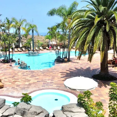 Apto. Con Gran Terraza Con Vista Al Mar Y Piscina Apartment *