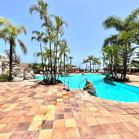 Apartment Apto. Con Gran Terraza Con Vista Al Mar Y Piscina