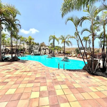 Apto. Con Gran Terraza Con Vista Al Mar Y Piscina Los Realejos